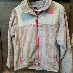 Girl’s north face jacket